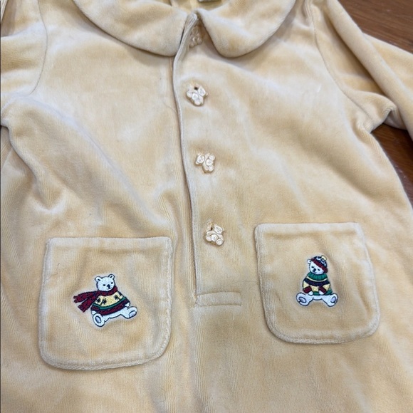 Talbots Kids Vintage Yellow Footed One Piece Pajamas Unisex Velour Size 9 months - Picture 4 of 7